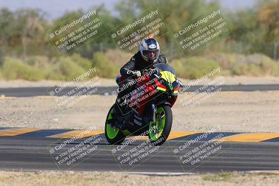 media/Nov-11-2023-SoCal Trackdays (Sat) [[efd63766ff]]/Turn 2 Set 2 (1145am)/